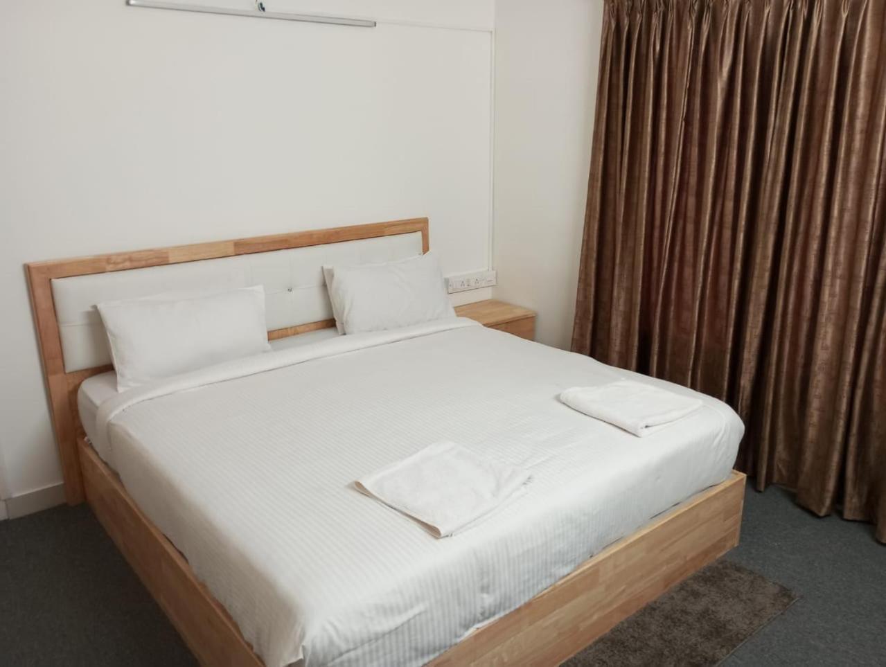 Windfall Service Apartment Bangalore Exterior photo